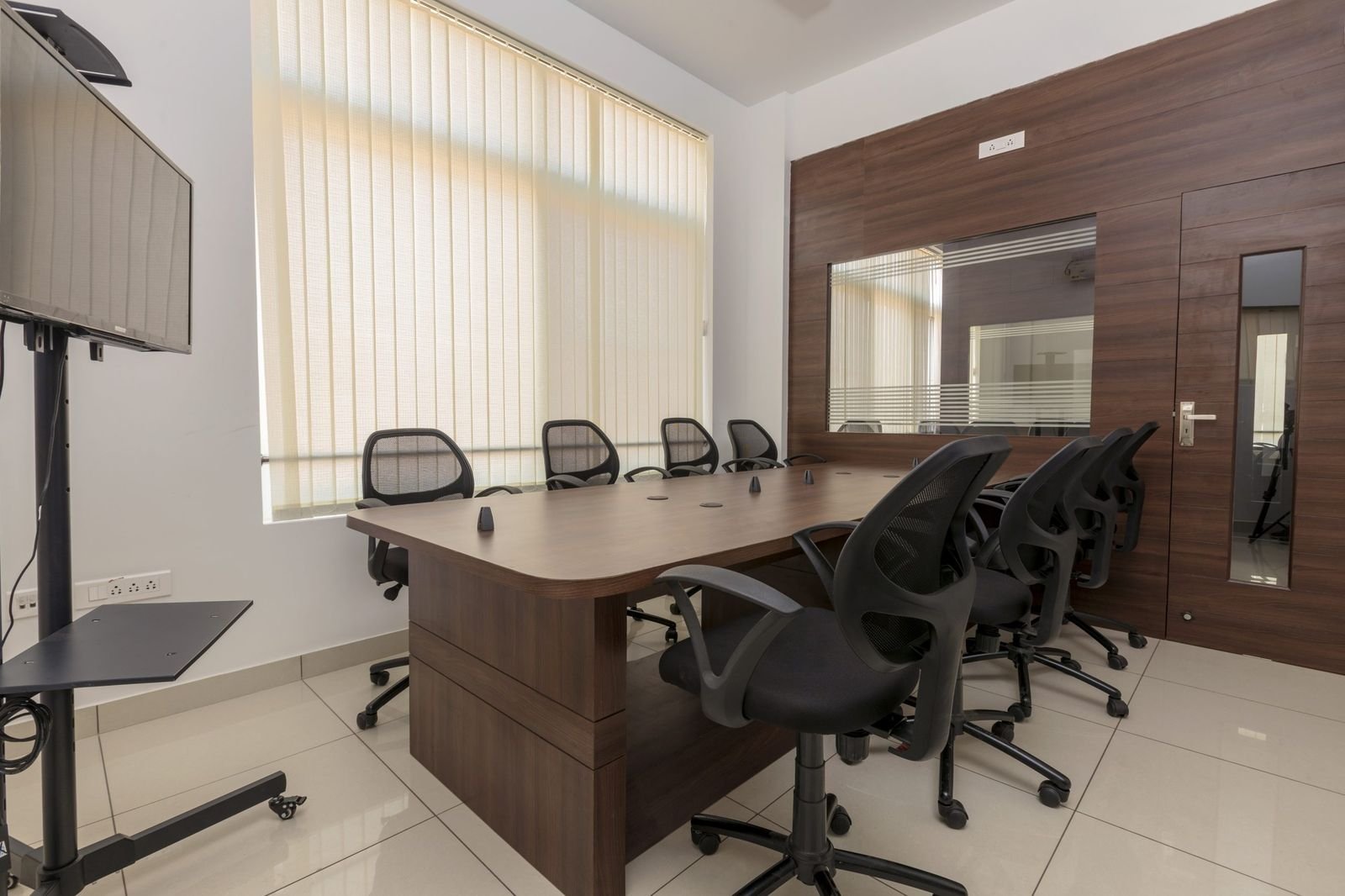 Meeting room with screen